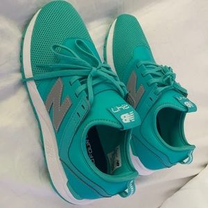 Women’s New Balance running shoes